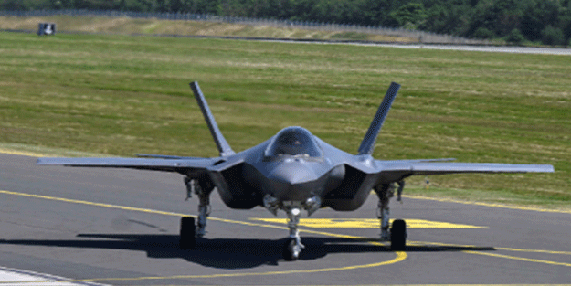 Türkiye'ye karşı F-35 alımını onaylamışlardı! Daha anlaşmanın imzası kurumadan ülkede ortalık karıştı