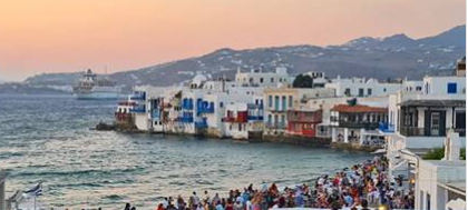 Türkiye'ye kötü haber! Türk turistler oraya gitmeye başladı