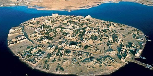 Türkiye'ye kritik uyarı: Meydanı boş bırakmamalı