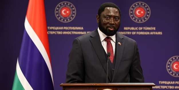 Türkiye'ye övgü dolu sözler: Allah başımızdan eksik etmesin