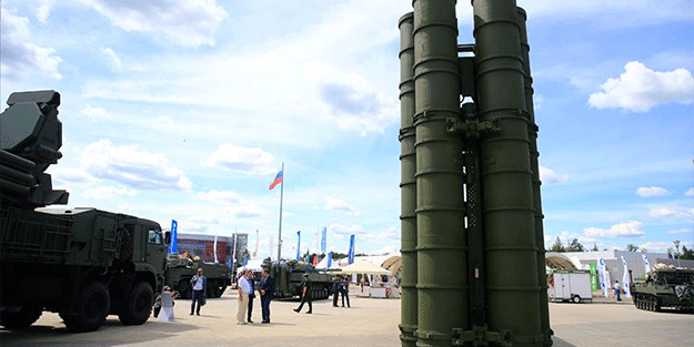 Türkiye'ye S-400 ayıbı!