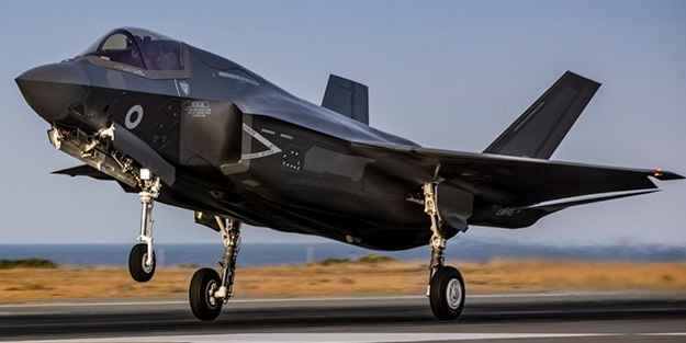 Türkiye'ye verilmeyen F-35'ler Yunanistan'da depreme neden oldu! F-35'lerin o defosu Atina'yı şok etti