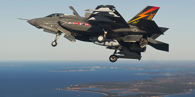 Türkiye'ye vermedikleri F-35 başlarına bela oldu! Lockheed Martin şok eden haberi verdi