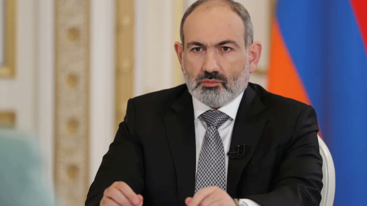 Türkiye'ye ziyarete gelmişti: Nikol Paşinyan'a darbe girişimi!