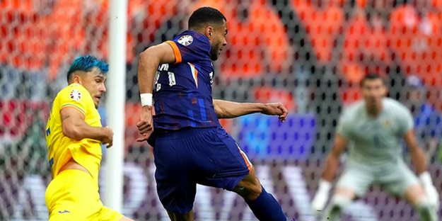 Türkiye'yi çileden çıkartacak iddia: Guus Hiddink de Ralf Ragnick kafasında! Göreceğiz cumartesi...