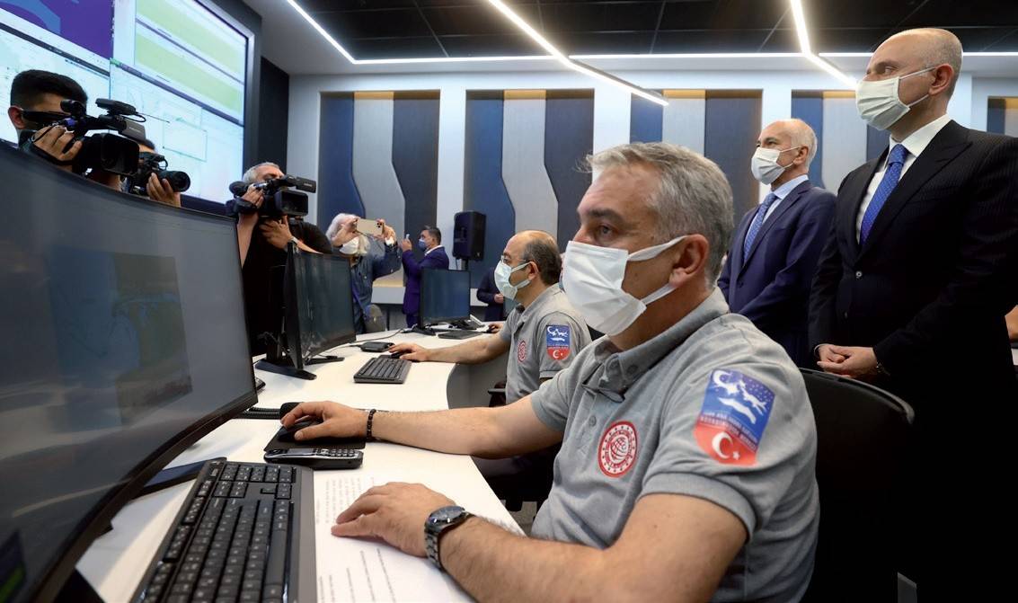 “Türkiye’yi, Kanal İstanbul ile lojistik üs haline getireceğiz”