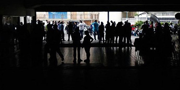 Türkiye karanlığa gömülmüştü! İşte sebebi