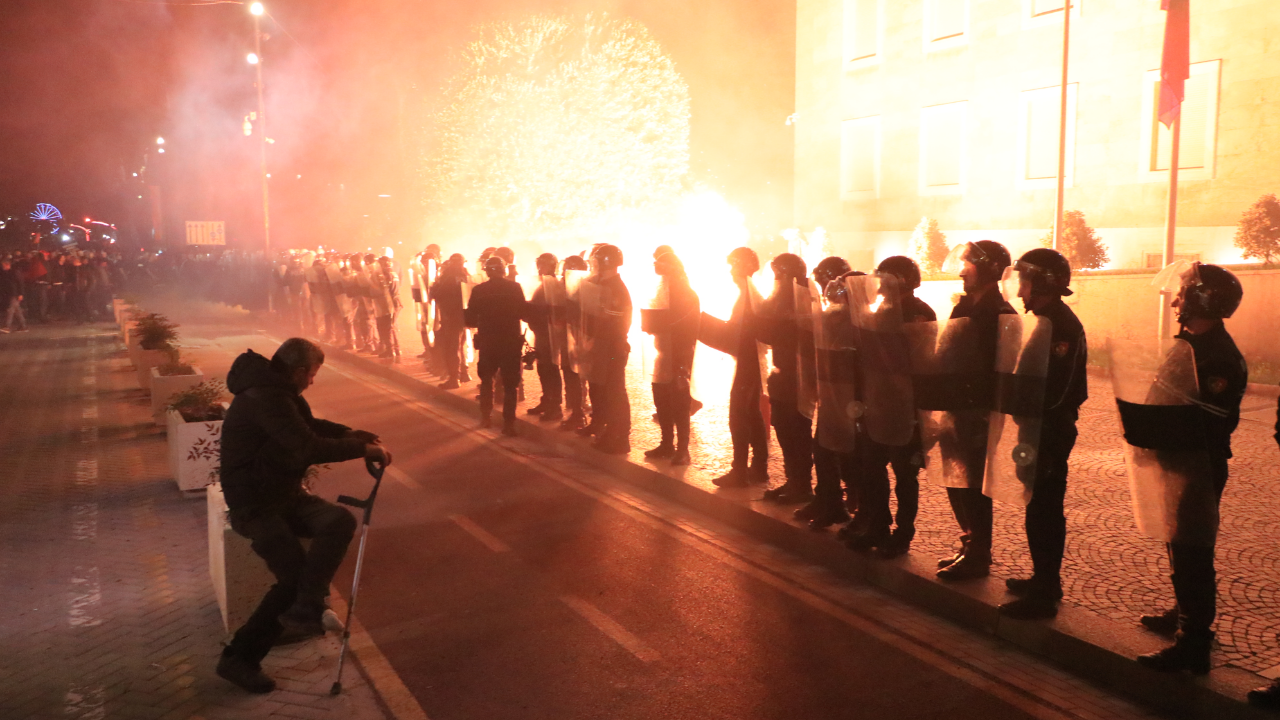 Türkiye’yi tehdit etmişti! O ülke fena karıştı