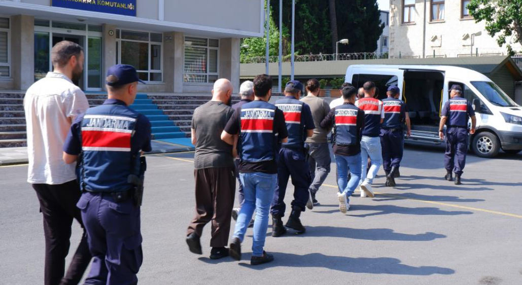 “Türkler bombalanınca ağlamasın” diyen hainler paketlendi