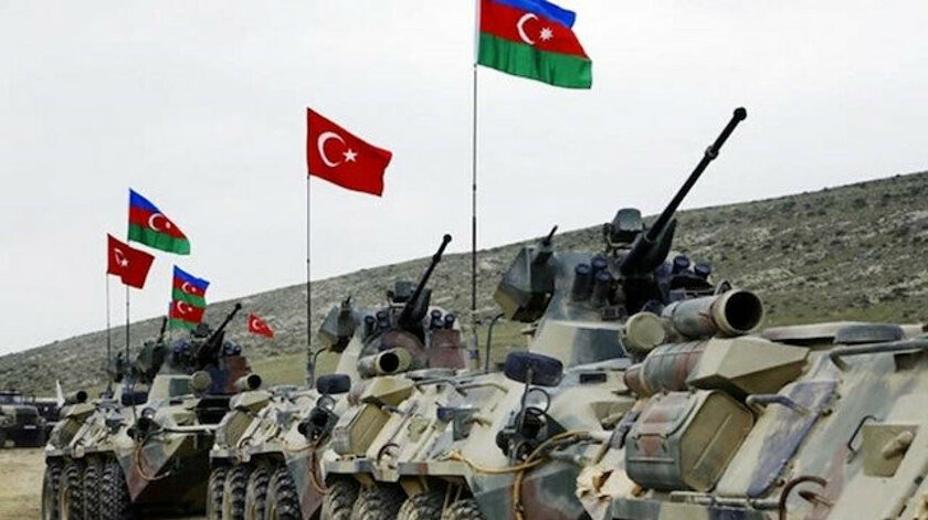 Türkler Rus donanımlı Ermenileri ezdi geçti