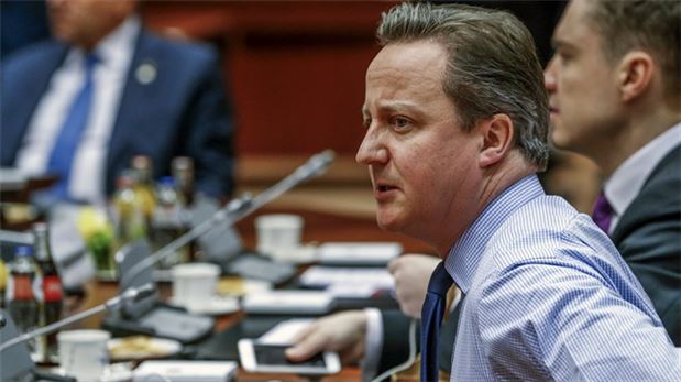 Türklere hakaret olur