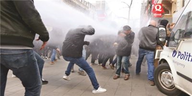 Türklere saldıran PKK yandaşları serbest bırakıldı