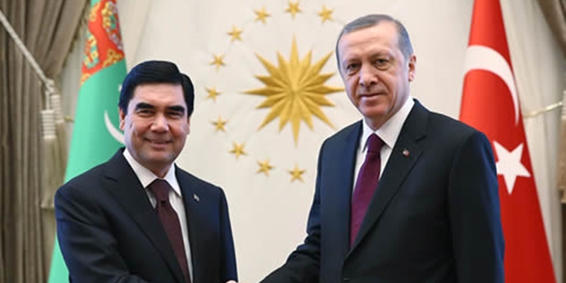 Türkmenistan'dan Türklere büyük jest!