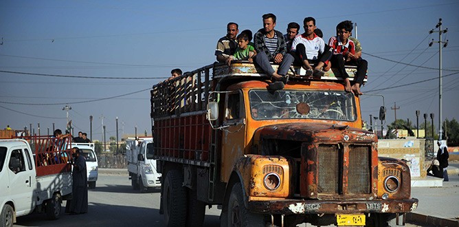 Türkmenler evlerine dönüyor