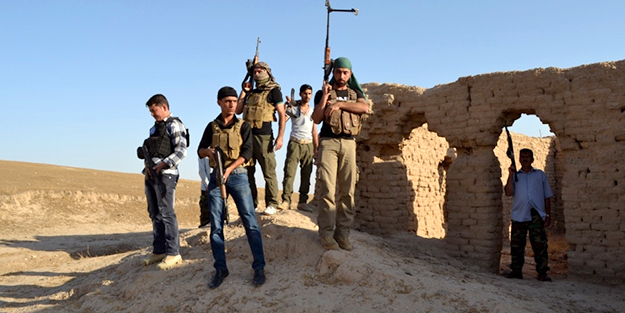 Türkmenler IŞİD’e karşı savunmada