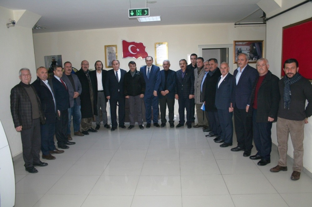 Türkmenoğlu: “VANESOB’un her köşede mührü var” 
