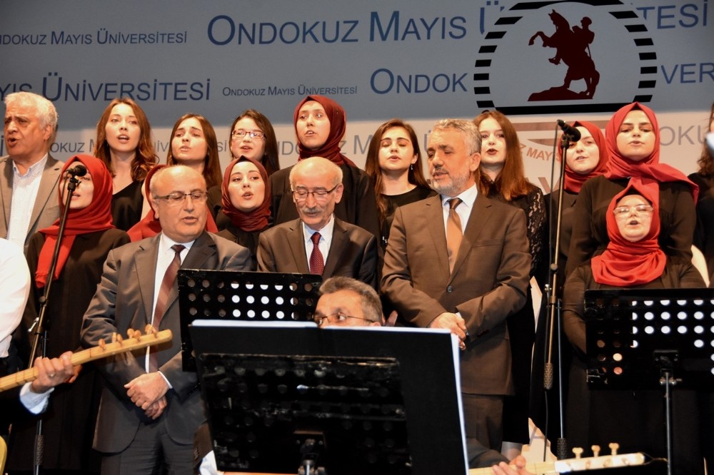 Türküleri 100. yıla özel seslendirdiler 