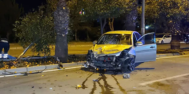 Turunç toplayan 3 kadın otomobilin çarpması sonucu yaşamını yitirdi