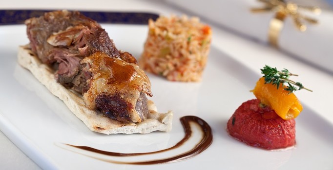 TURYİD: Yabancılar, İstanbul'da lüks yemeğe yılda 300 milyon dolar ödüyor