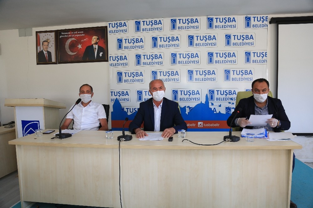 Tuşba Belediye Meclisi 2 ay aradan sonra yeniden toplandı 