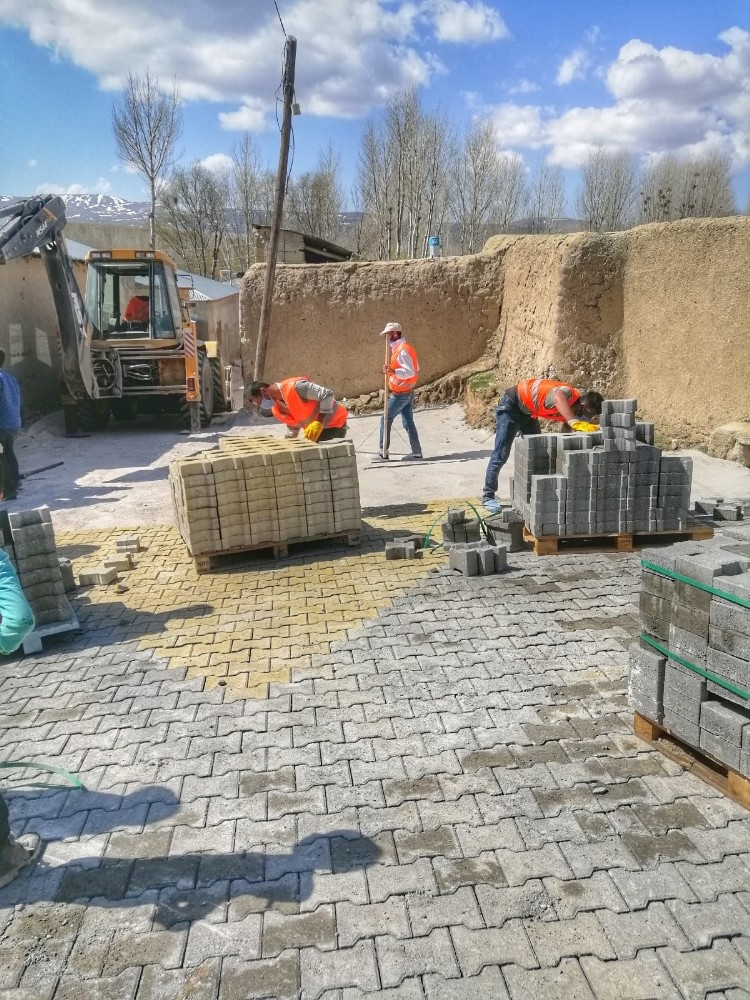 Tuşba Belediyesi iş sezonunu açtı 