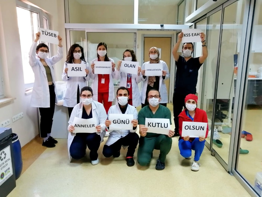 TÜSEB çalışanlarından anneler gününe özel mesaj 