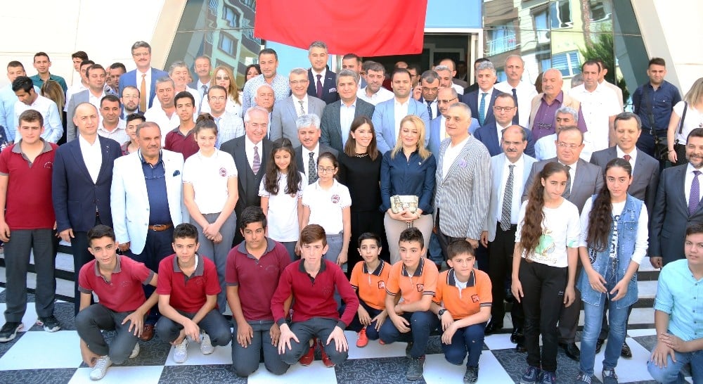 Bilecik: Ekonomimizin en temel yapısal sorunu teknolojideki yetersizliktir