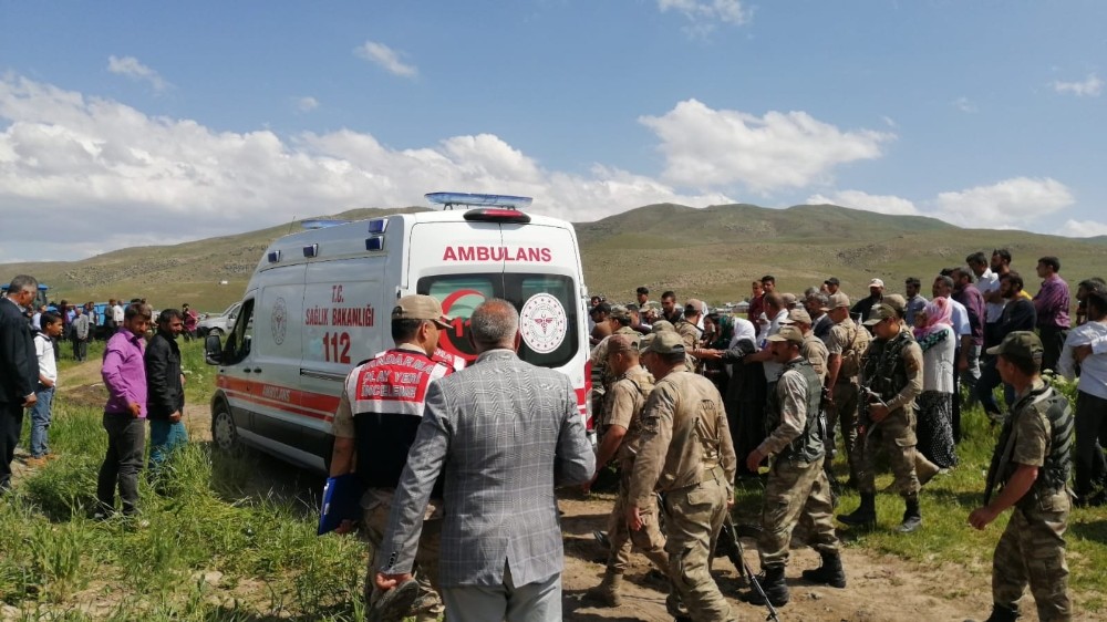 Tutak’da serinlemek için suya giren çocuk boğuldu 
