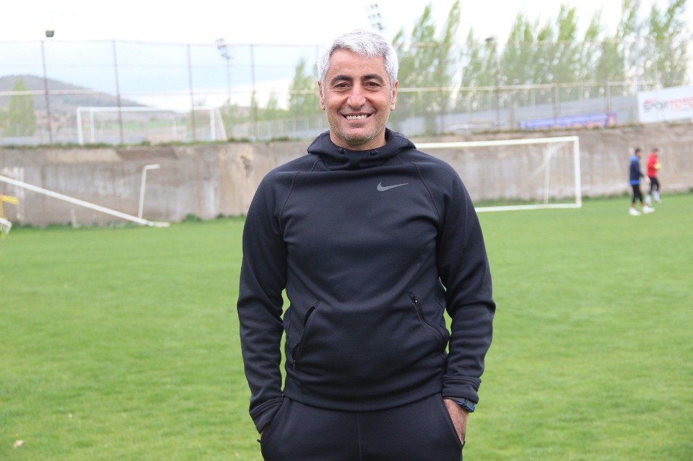 Tutaş: “Elazığ’da olan futbolcularımızla çalışmalarımız başladı” 