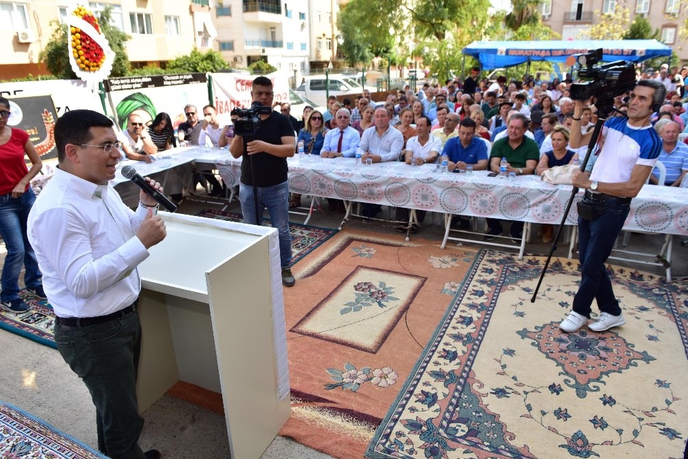 Tütüncü’den Aşure gününde birlik mesajı 