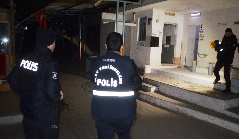 Tuvalet parası yüzünden bıçaklandı 