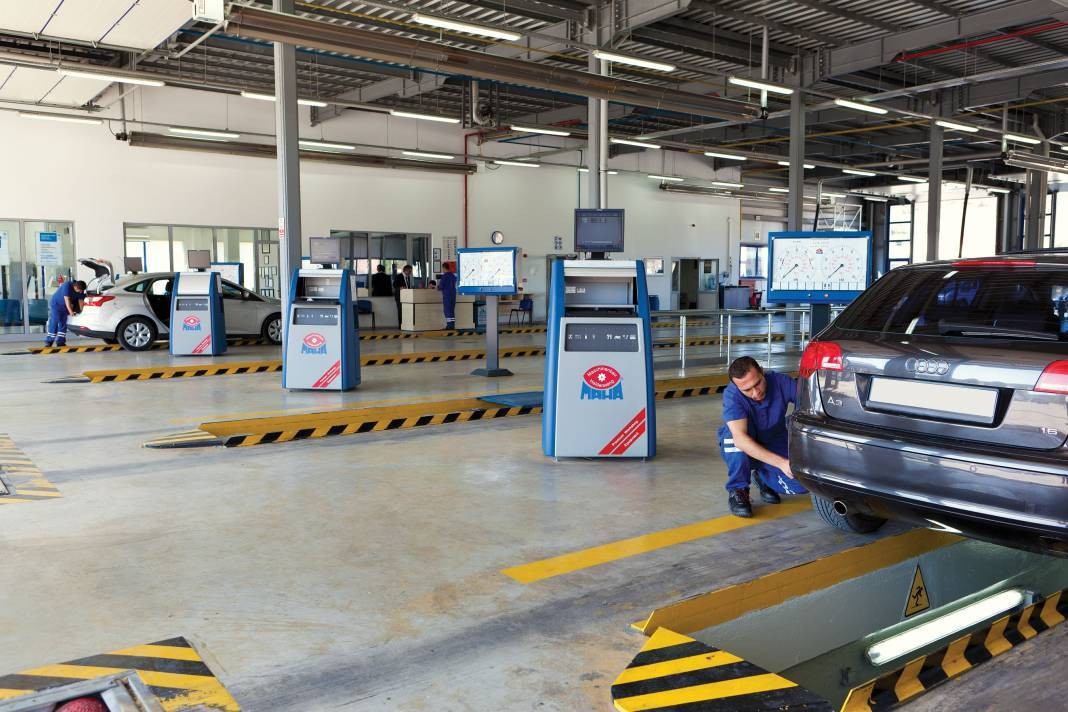 TÜVTÜRK'ten şok eden araç muayenesi kararı! Büyük zam öncesi bunu yapmayan yandı