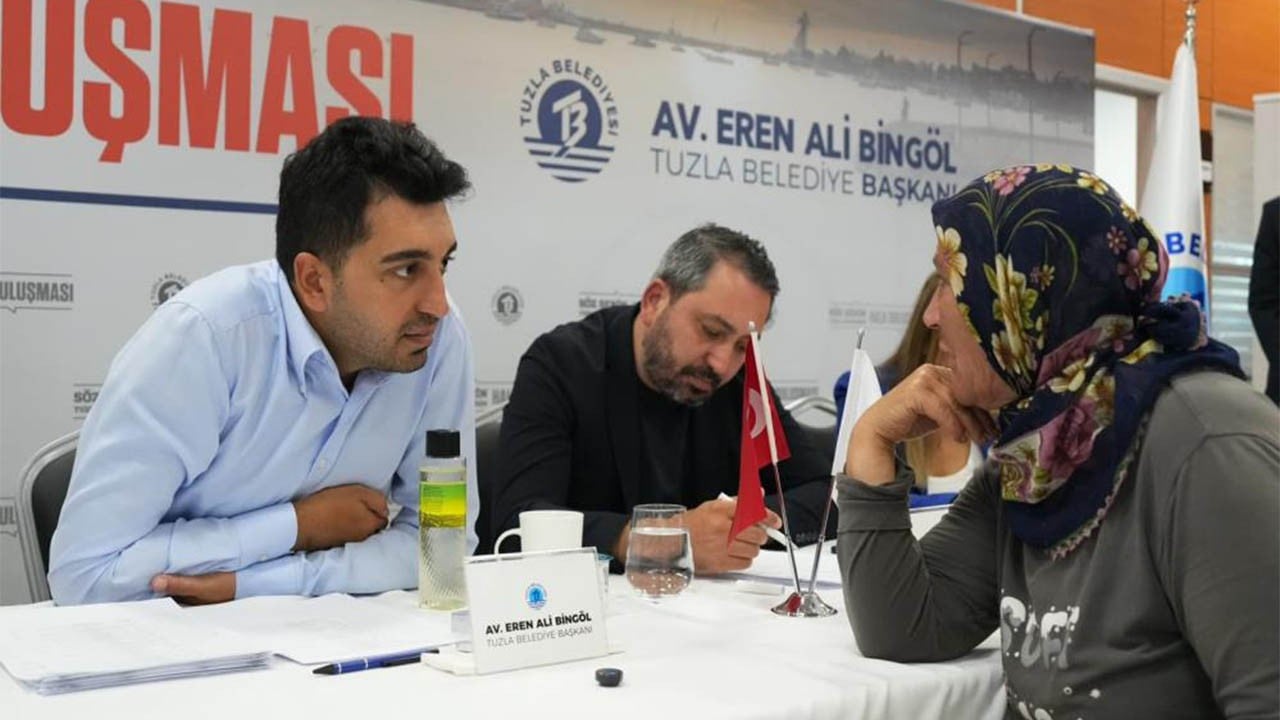Tuzla Belediye Başkanı 5,5 buçuk saat halkı dinledi Gönlünü AK Parti’ye kapılarını millete açtı