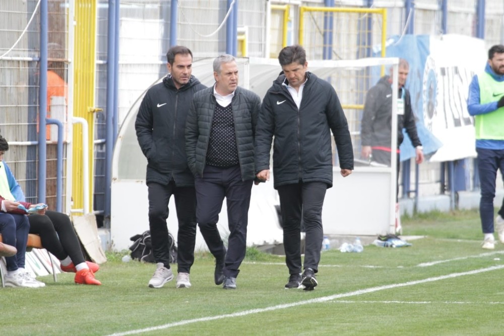 Tuzlaspor, Ercümend Coşkundere ile yollarını ayırdı 