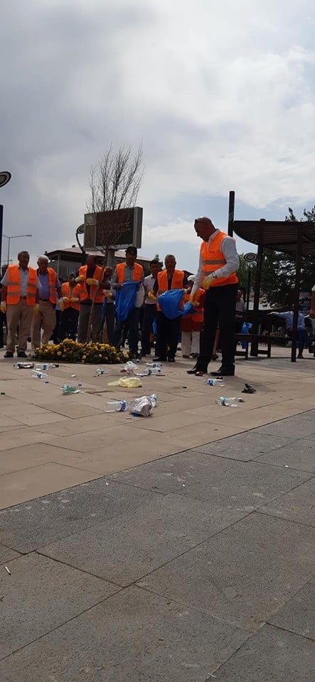 Tuzluca Belediye Başkanı Türkan temizlik yaptı 