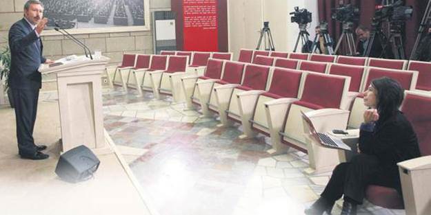 Tuzluk vekilin toplantısını 1 kişi takip etti