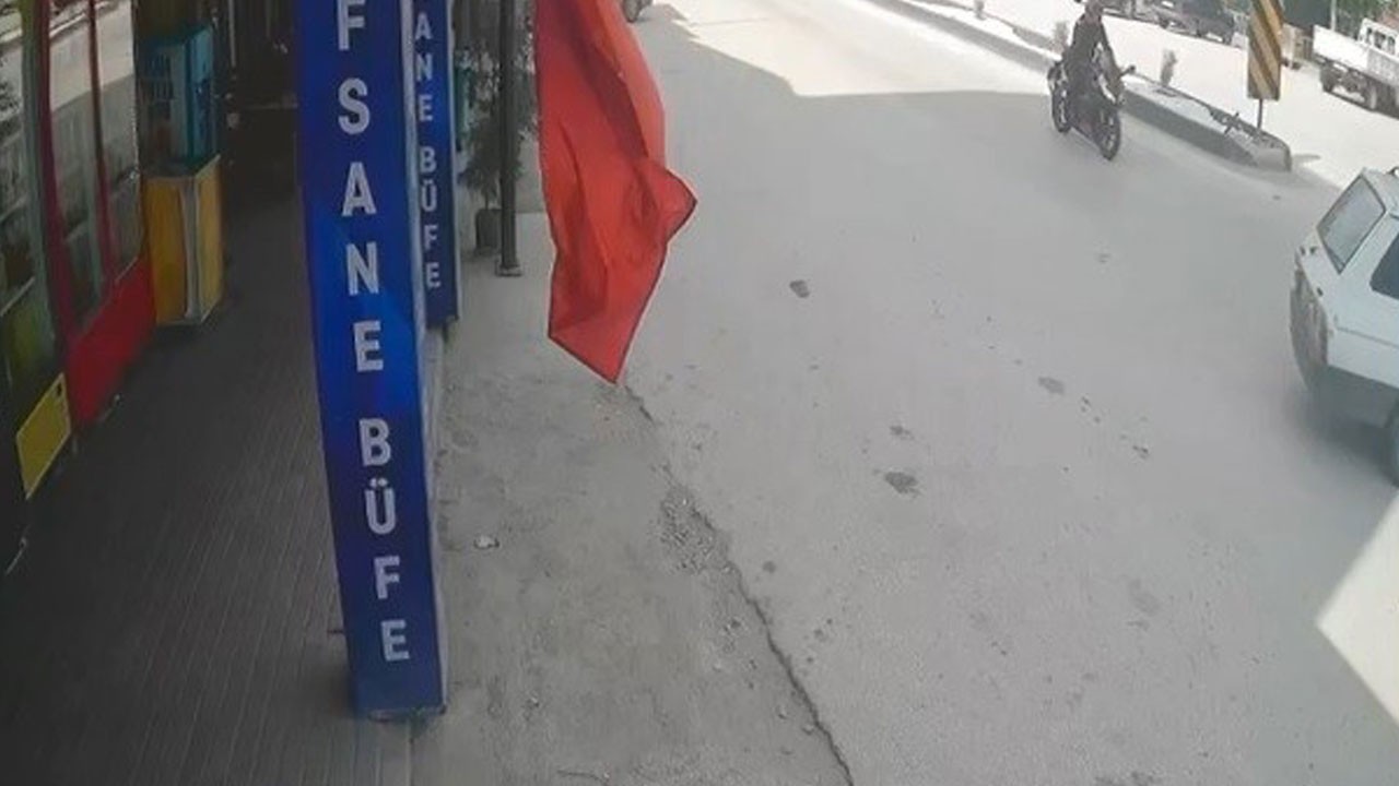 U dönüşü yapan araca motosiklet çarptı: 1 yaralı