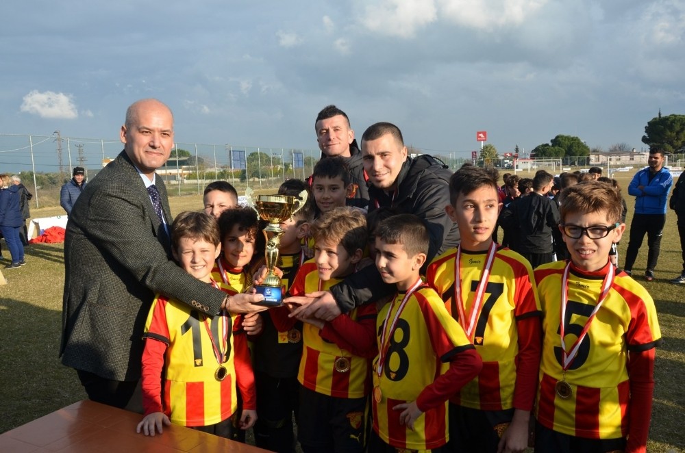U10’da Şampiyon Göztepe 