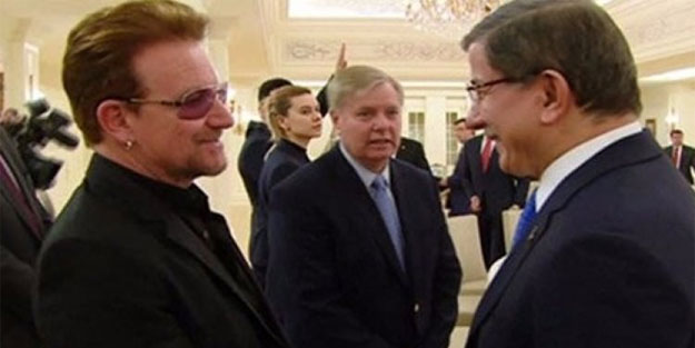 U2 grubunun solisti Bono, Çankaya Köşkü'nde Davutoğlu ile görüştü