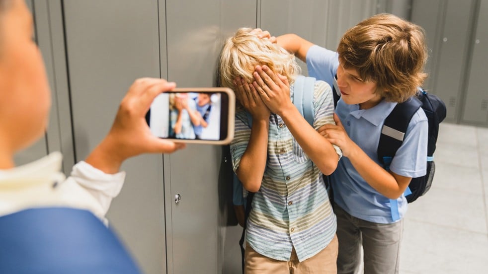 Üç bakanlık harekete geçti! Akran zorbalığına karşı kapsamlı mücadele