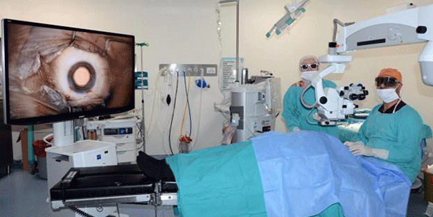 Üç boyutlu göz cerrahisi başlıyor!