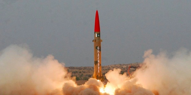 Üç hafta içinde üç füze testi! Bölgede gözdağı