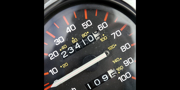 Üç kağıdınız bitmedi gitti! Kilometre şartına korsan formül