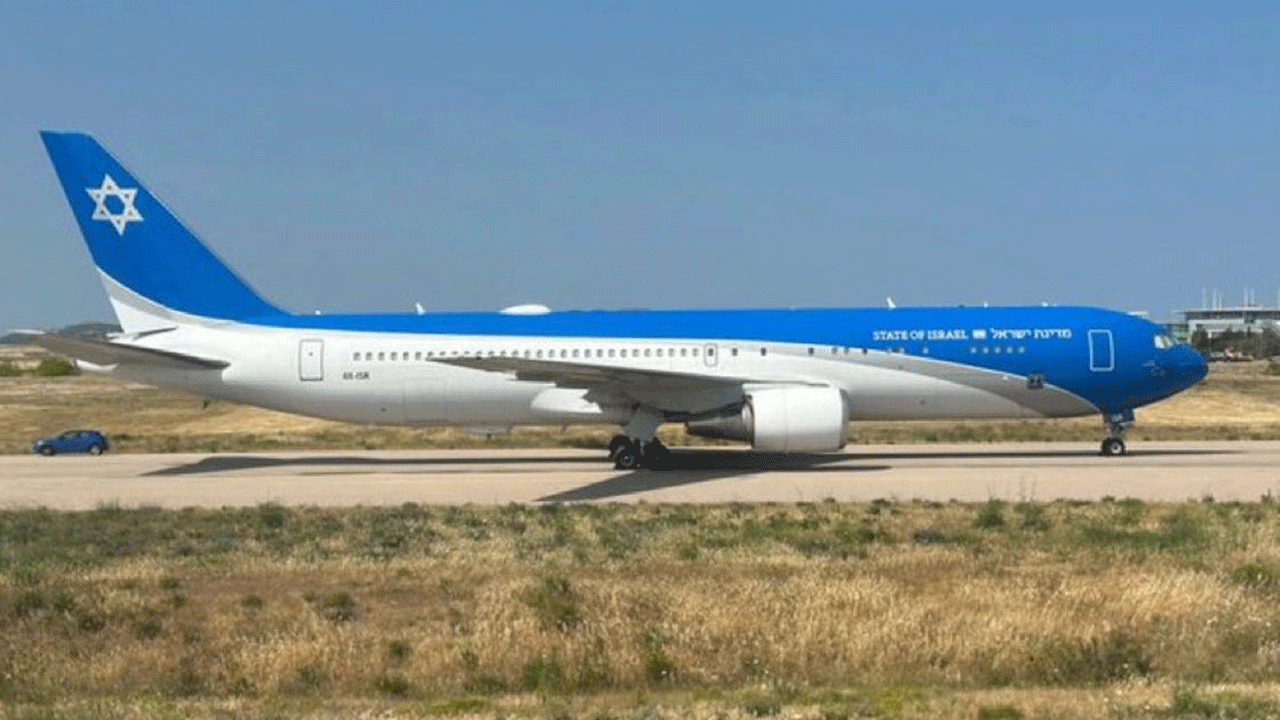 Uçağı komşuda görüntülendi: Teröristbaşı Netanyahu ülkeden kaçtı mı?