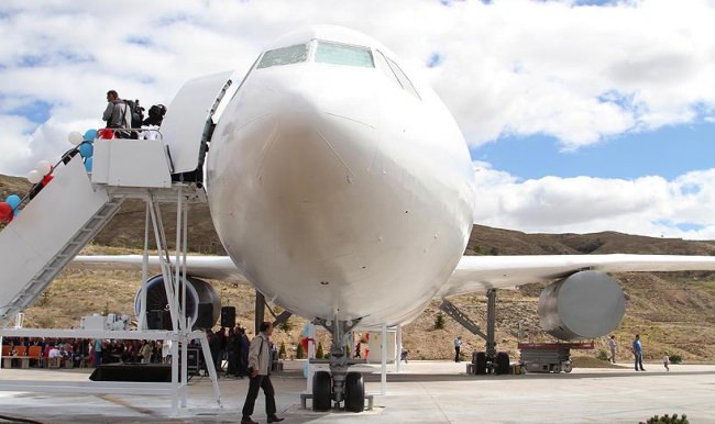 Uçak kütüphane açıldı