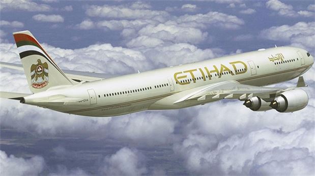 Uçak ölüm döşeğindeki torunları için durduruldu