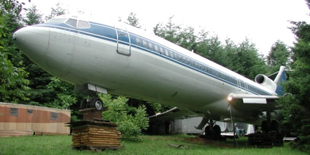 Uçaktan ev yaptı, şimdi içinde yaşıyor