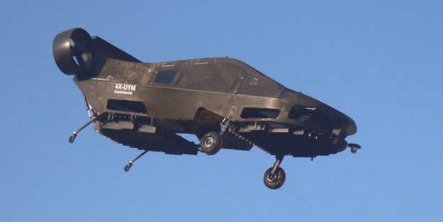 Uçan araba üretildi! İlk defa havalandı