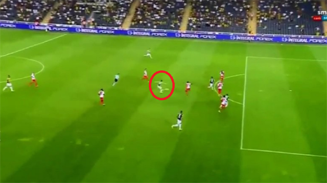 Uçan salladı ama yıkamadı