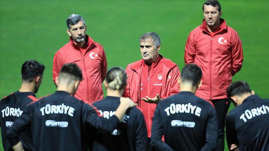 'Üçlememenin İzlanda'ya karşı alınacak galibiyetle taçlanacağına inanıyorum'